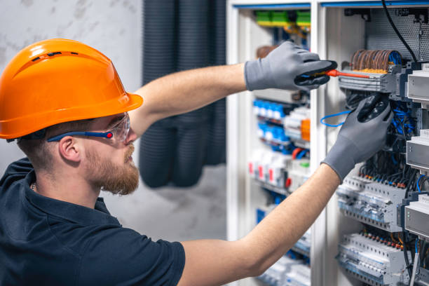 Best Emergency Electrician Near Me  in Hidden Valley Lake, CA
